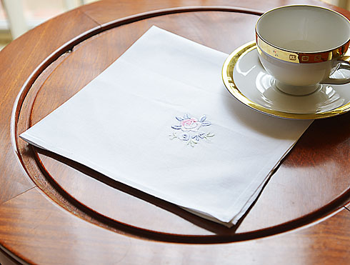 Embroidered Rose Napkin. Cotton. 18" napkins.